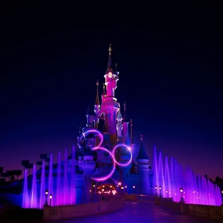 ***suite Régence * 5min Disney&shopping * New*** Appartement Serris