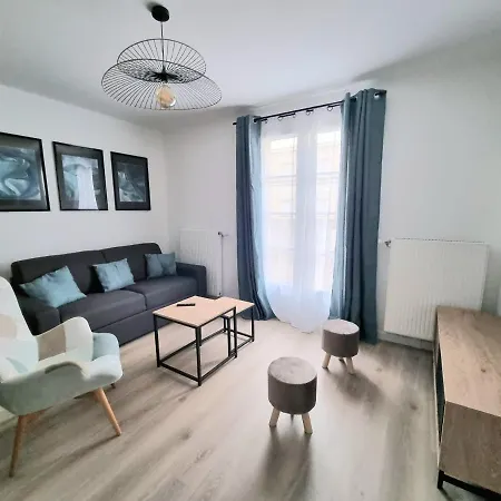 ***suite Régence * 5min Disney&shopping * New*** * Serris