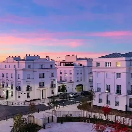 ***suite Régence * 5min Disney&shopping * New*** Appartement