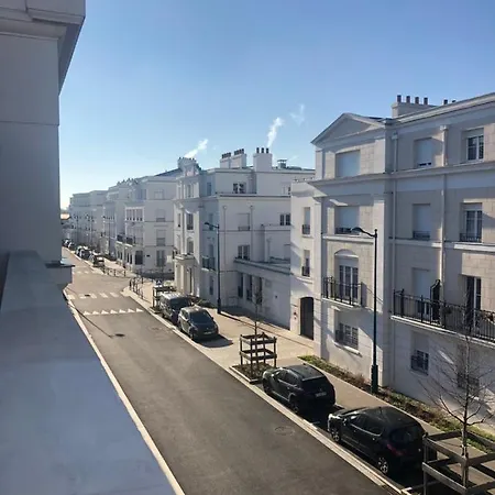 ***suite Regence * 5min & Shopping * New*** *